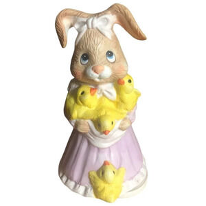 Vtg EASTER BUNNY Ceramic Mama Bunny Holding Her "Chicks" Music Box Easter Parade